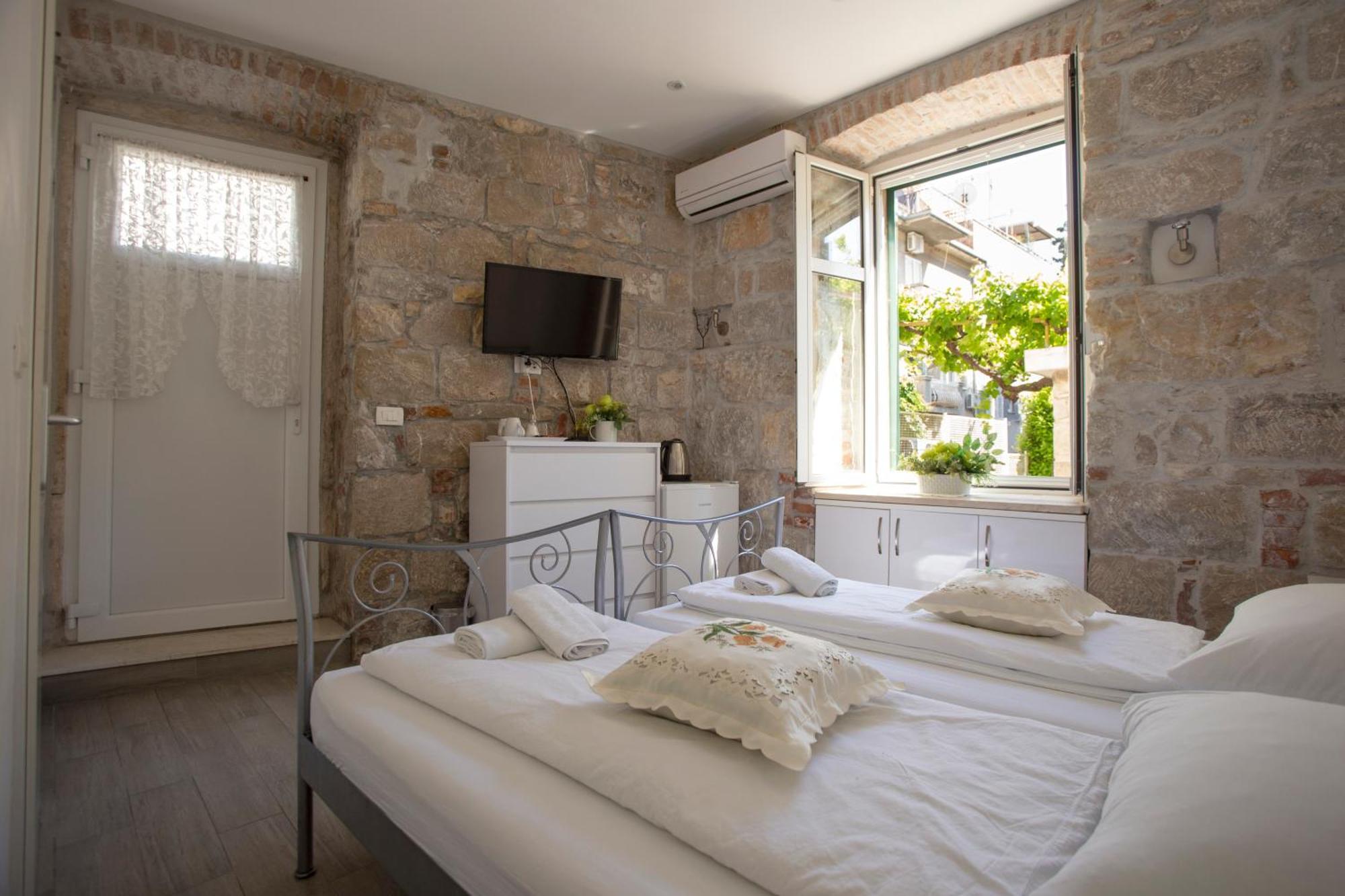 Downtown Spalato Private Rooms 外观 照片